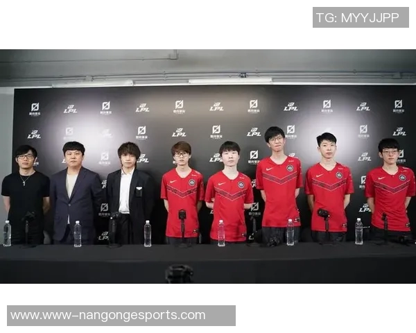 LNG战队在王者荣耀中的个人能力分析与战术探讨