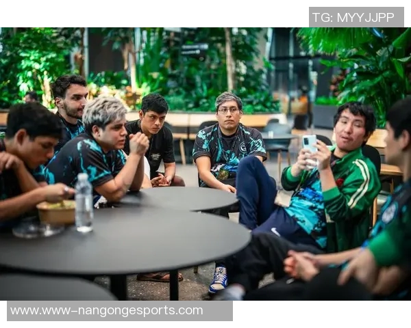 热议DOTA2EDG战术变革如何影响职业赛场及未来发展趋势